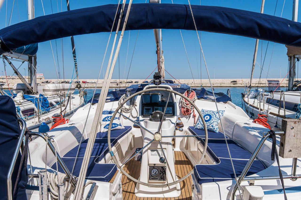 Charming Sailing Boat - Le Dimore Di Ines Bari Esterno foto
